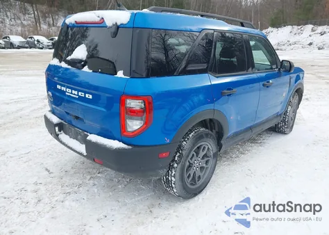 2022 Ford Bronco Sport Big Bend z USA, uszkodzony, nr VIN 3FMCR9B6XNRE09098